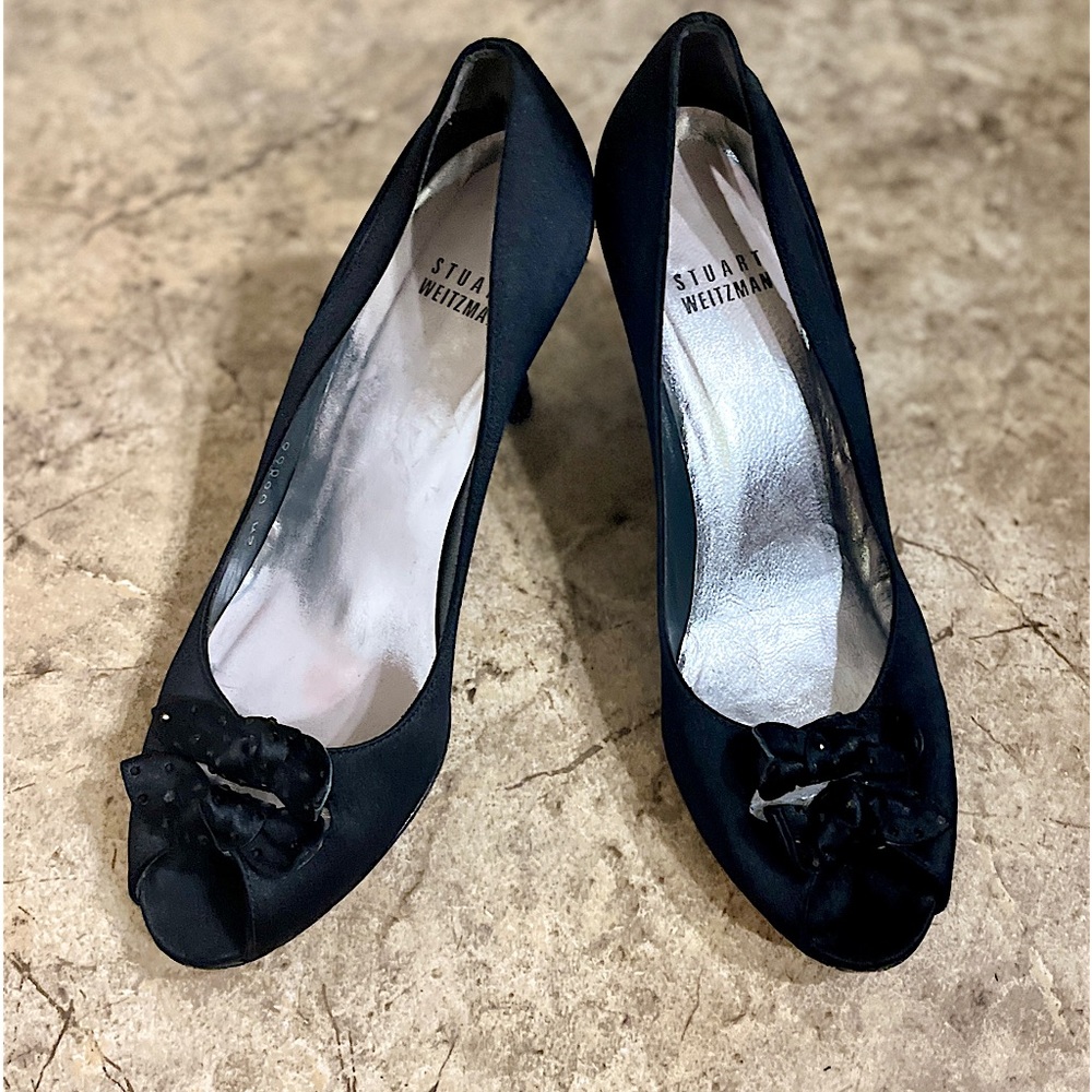 Stuart Weitzman Black Satin Peep Toe Heels Sequin Bow size 6 1/2